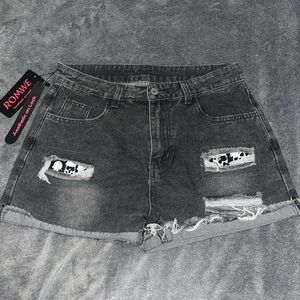 NWT Skull Shorts